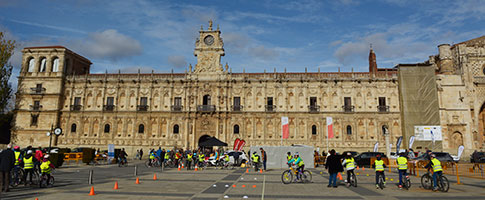  Éxito de la jornada de seguridad vial en bicicleta de León